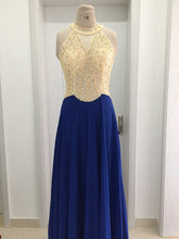 A-Line/Elegant Scoop Sleeveless Beading Chiffon Prom Dresses